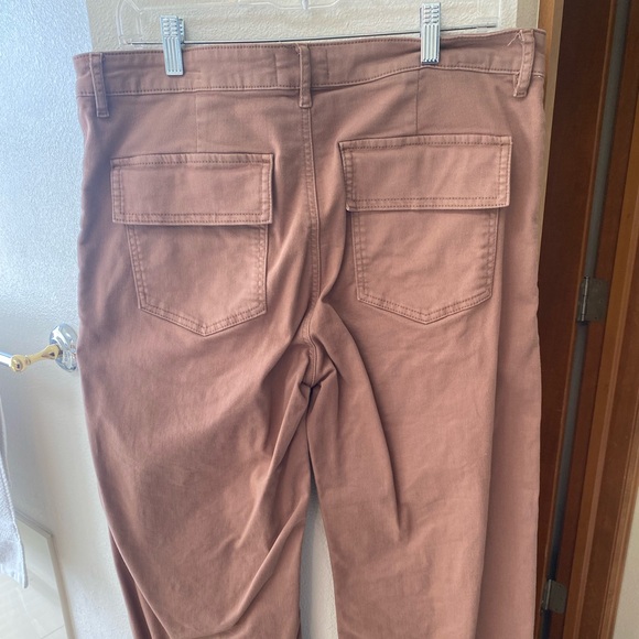 Kut from the Kloth Meg wide leg trouser - Picture 2 of 5